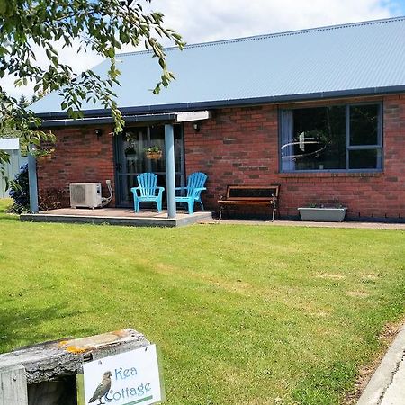 Kea Cottage Те Анау Екстериор снимка